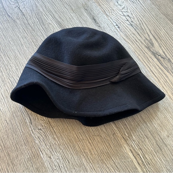Betmar New York Black Wool Bucket Hat main image 6